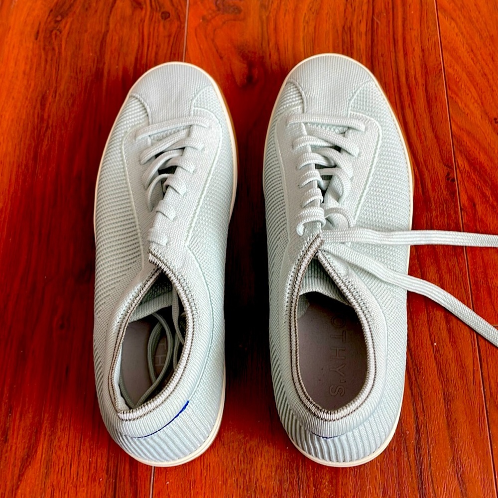 Rothy’s Lace Up - Mint NWOB sz 9